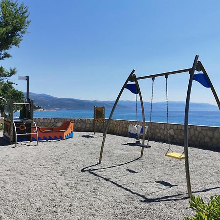 Villa Clara Apartments Kvarner Novi Vinodolski Exterior photo
