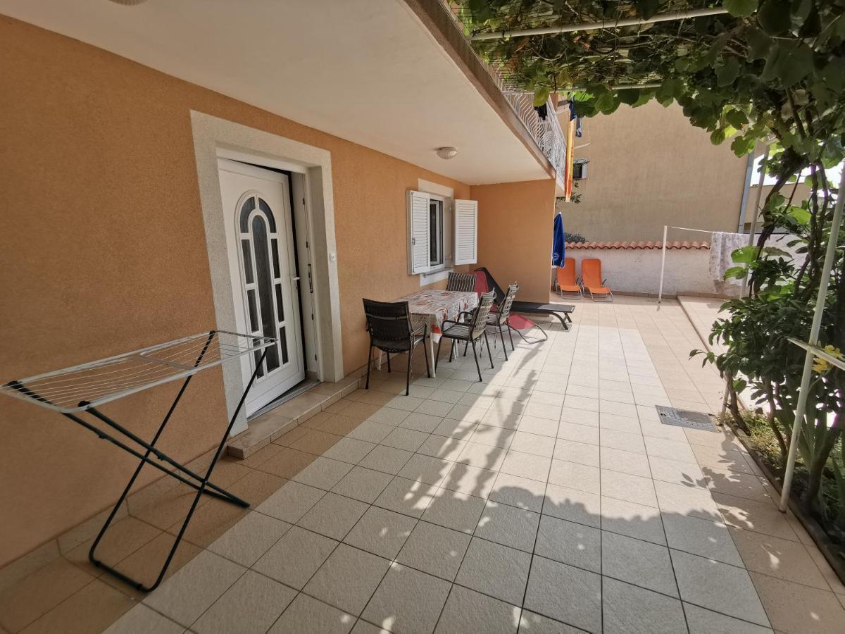 Villa Clara Apartments Kvarner Novi Vinodolski Exterior photo