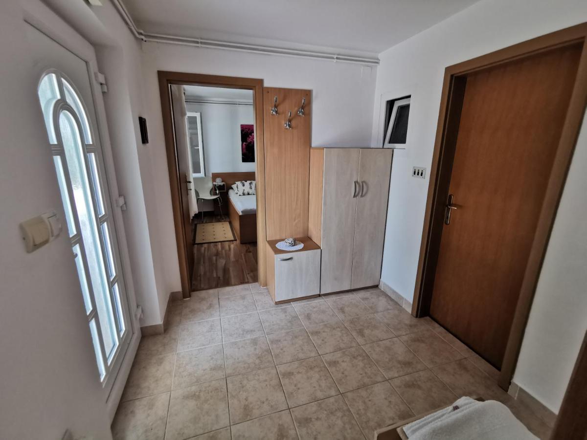 Villa Clara Apartments Kvarner Novi Vinodolski Exterior photo
